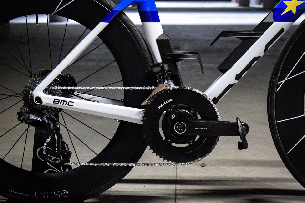 Giacomo Nizzolo's custom BMC Timemachine Road