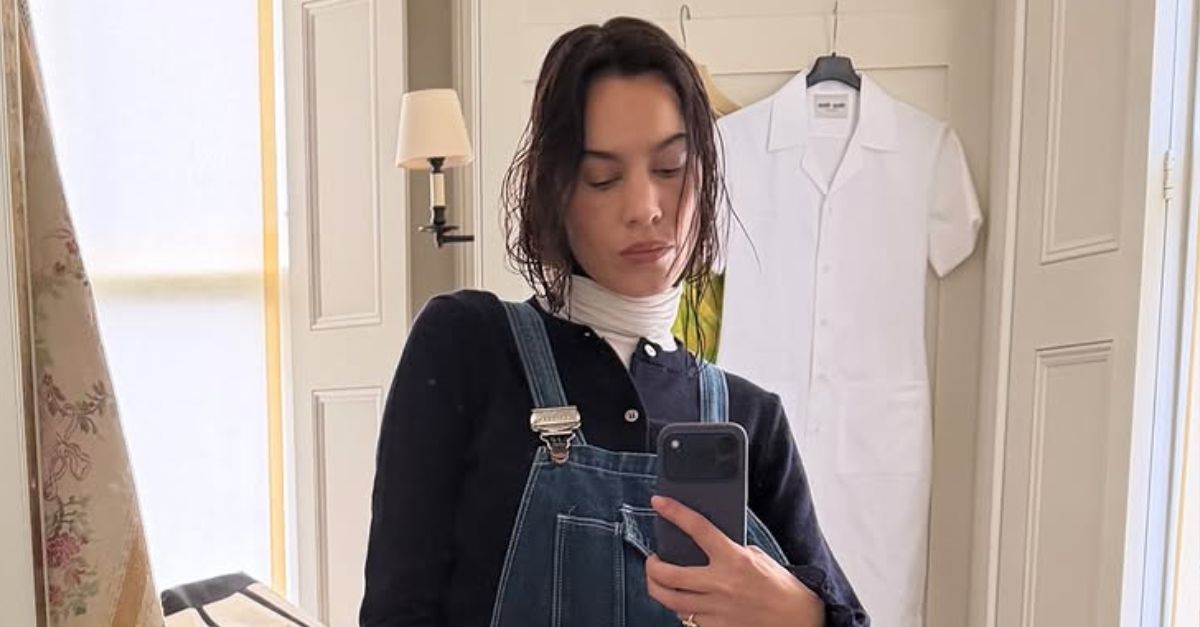 Alexa Chung Showed Me the Coolest Way to Wear Knitwear and Denim RN