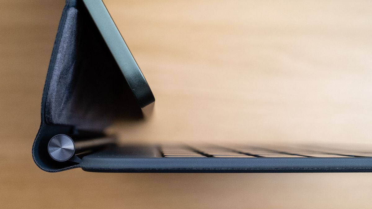 Xiaomi Pad 8 Focus Pro keyboard hinge