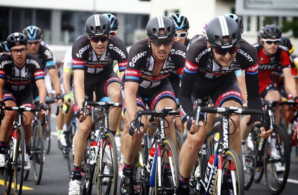 WorldTour pro searches for new team on Twitter | Cycling Weekly