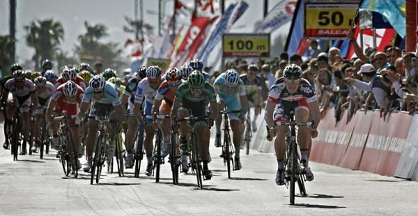 Andre Greipel (Lotto Belisol) unleashed a sprint that none of his rivals could match.