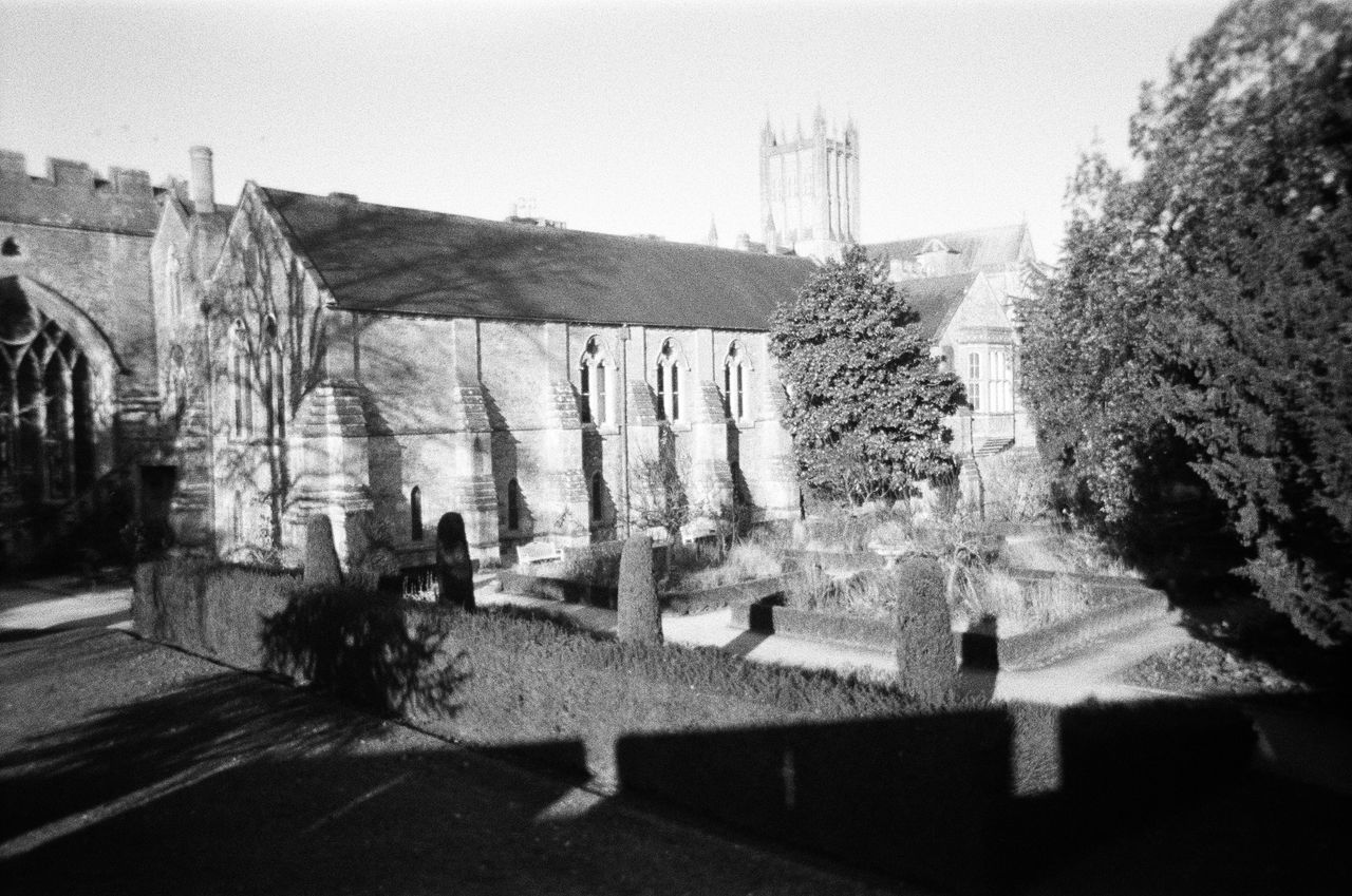 Harman Black &amp; White Single Use Camera