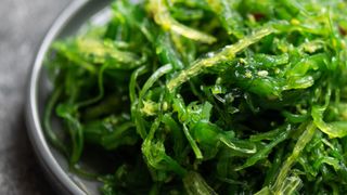 seaweed on plate