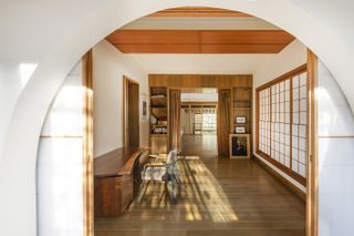 kenzo house interior with arch