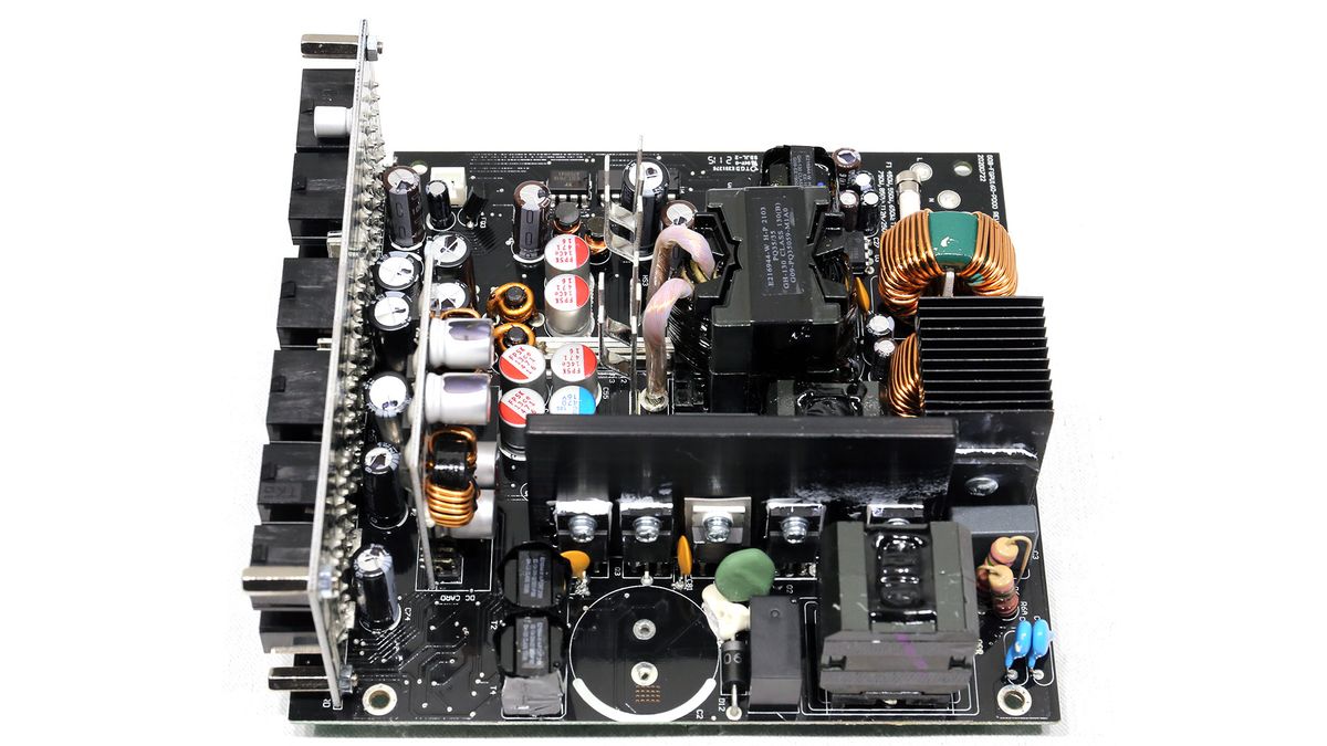 MSI MPG A750GF