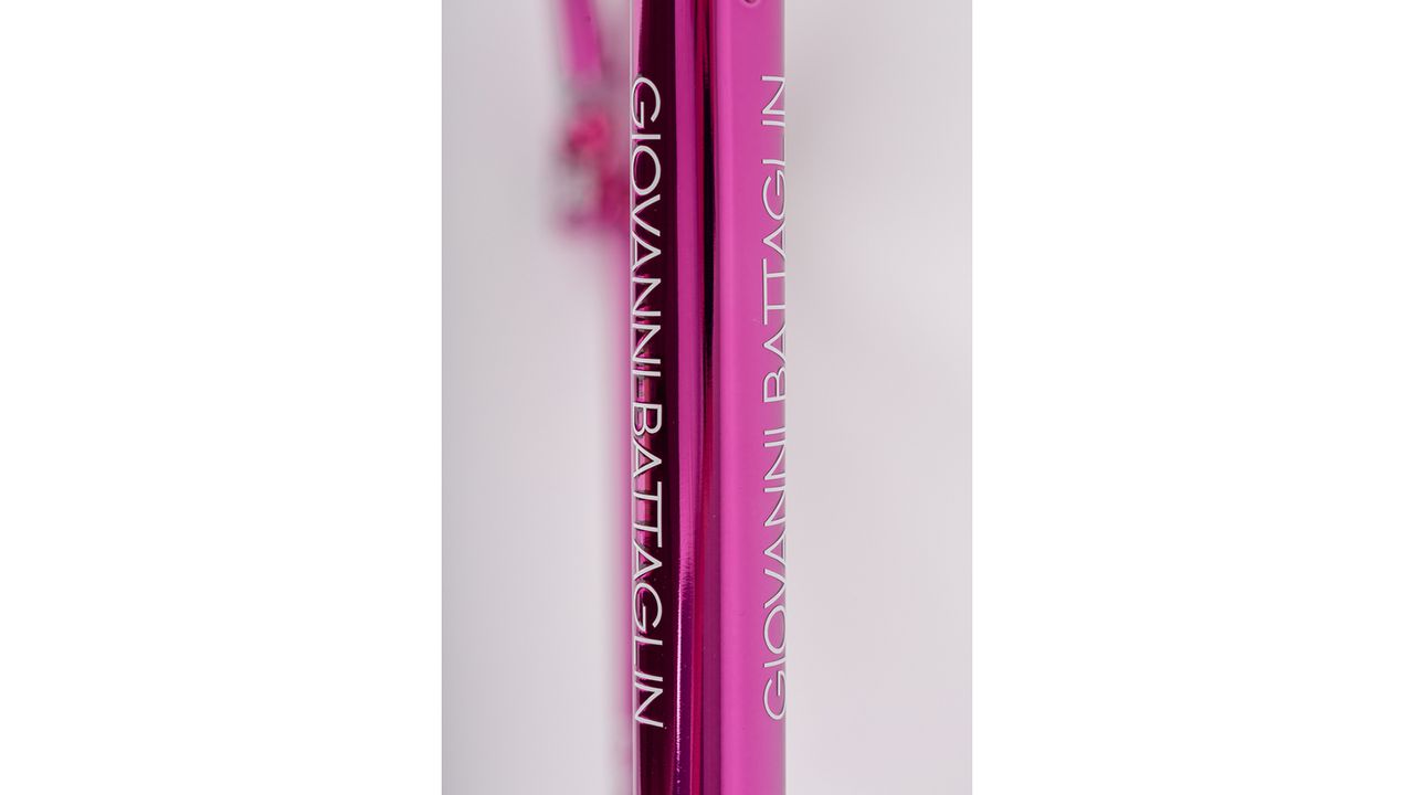 A look at the top tube design