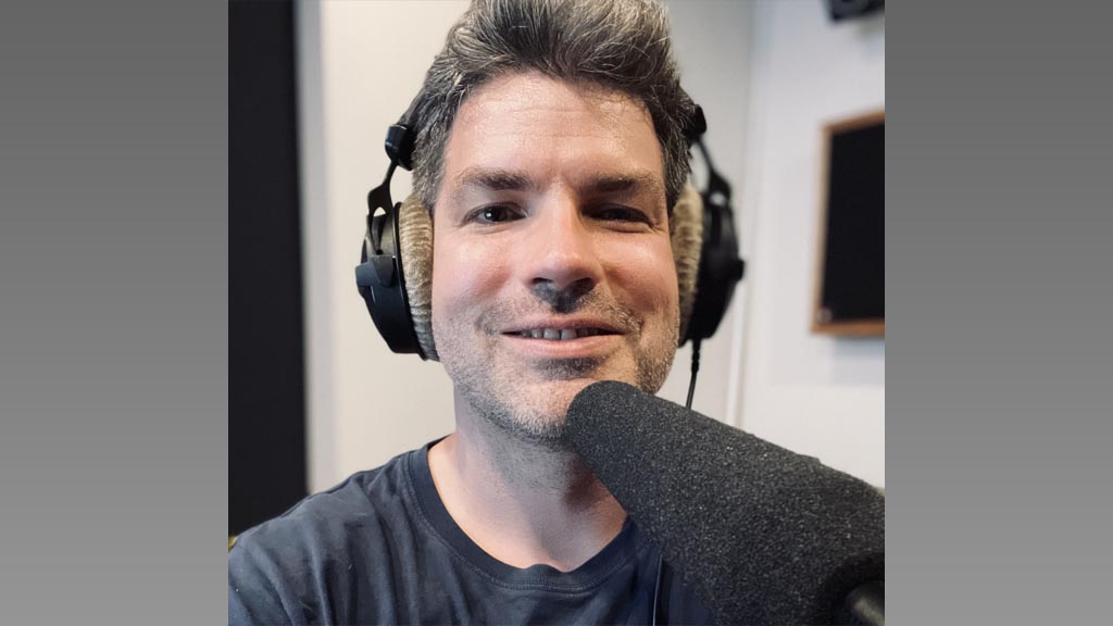 Dan Frumm using Sennheiser microphone