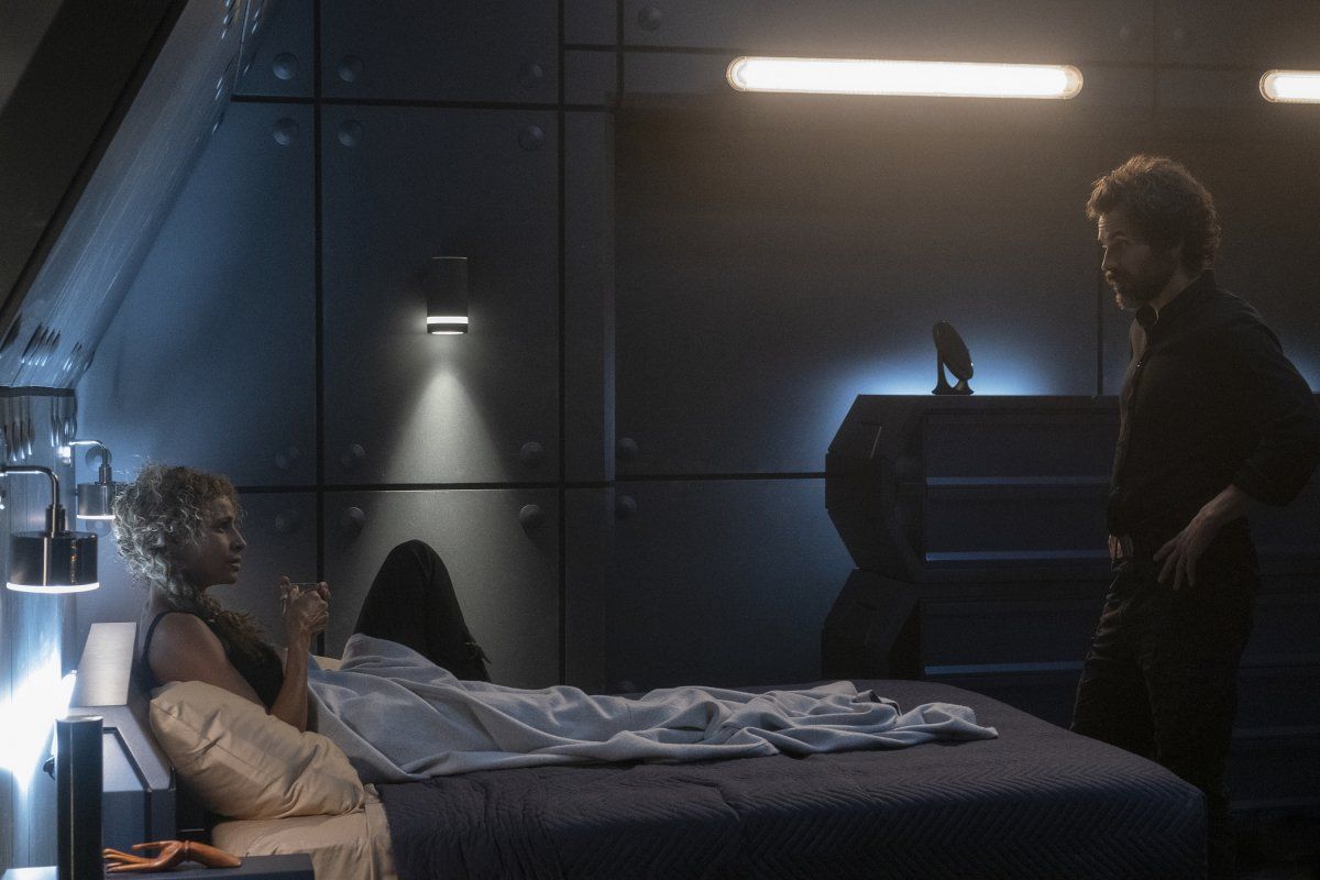 Michelle Hurd as Raffi; Santiago Cabrera as Rios