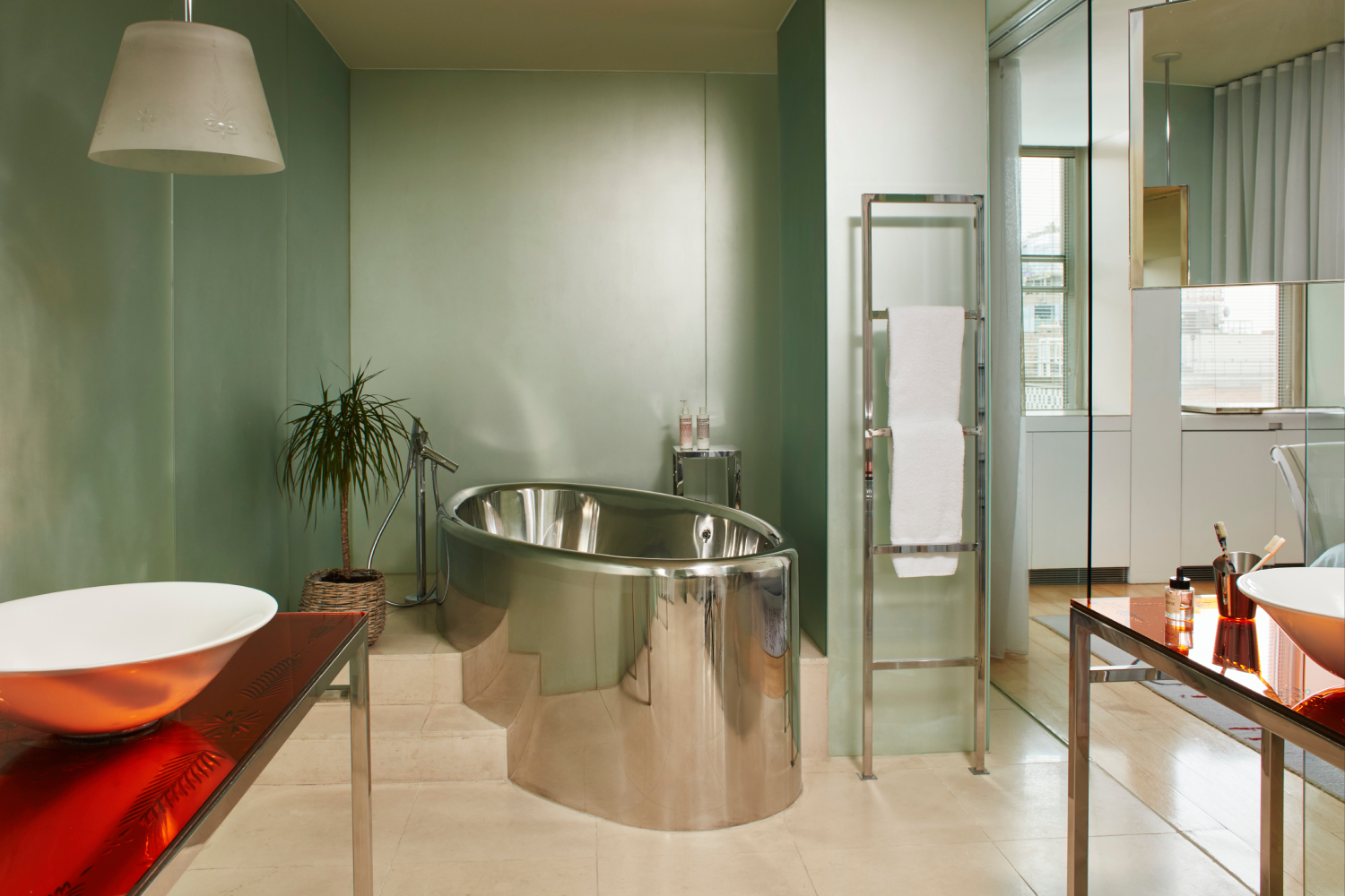 Sanderson London