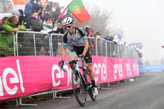 MONTE ZONCOLAN ITALY MAY 22 Simon Yates of United Kingdom and Team BikeExchange at arrival during the 104th Giro dItalia 2021 Stage 14 a 205km stage from Cittadella to Monte Zoncolan 1730m UCIworldtour girodiitalia Giro on May 22 2021 in Monte Zoncolan Italy Photo by Tim de WaeleGetty Images