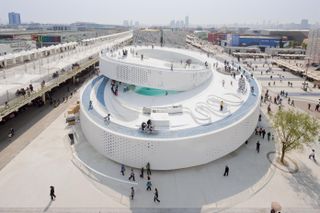 Formgiving: an architectural future history from BIG Bang to singularity