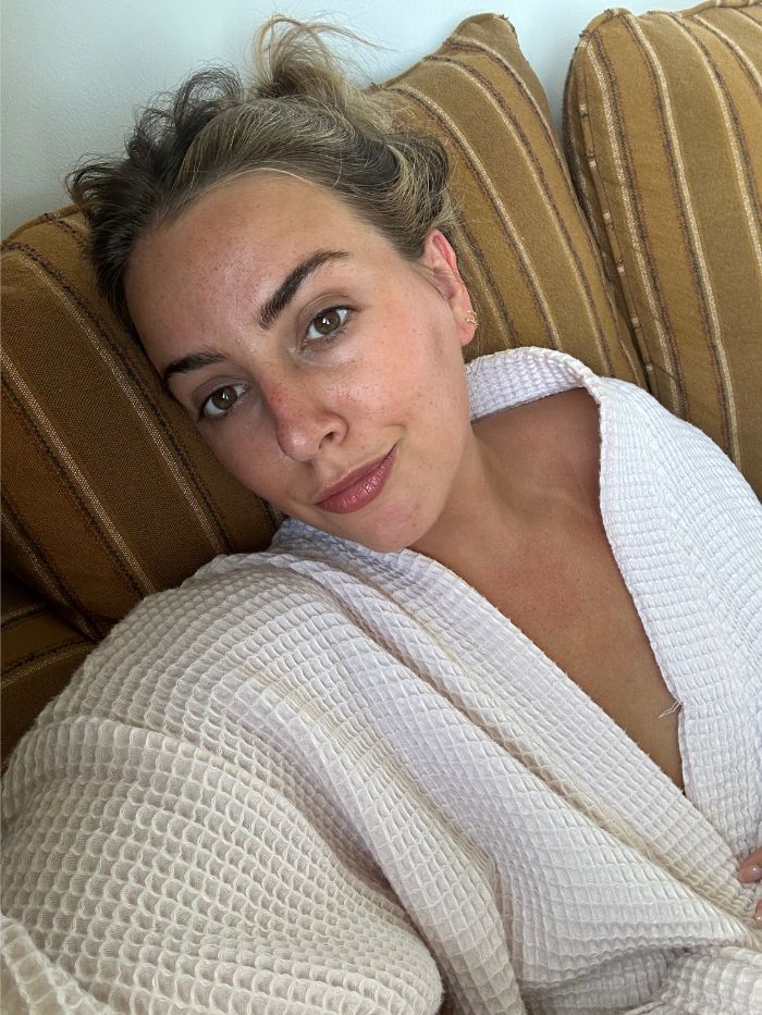 Shannon Lawlor wearing Clinique Almost Lipstick Nude Honey