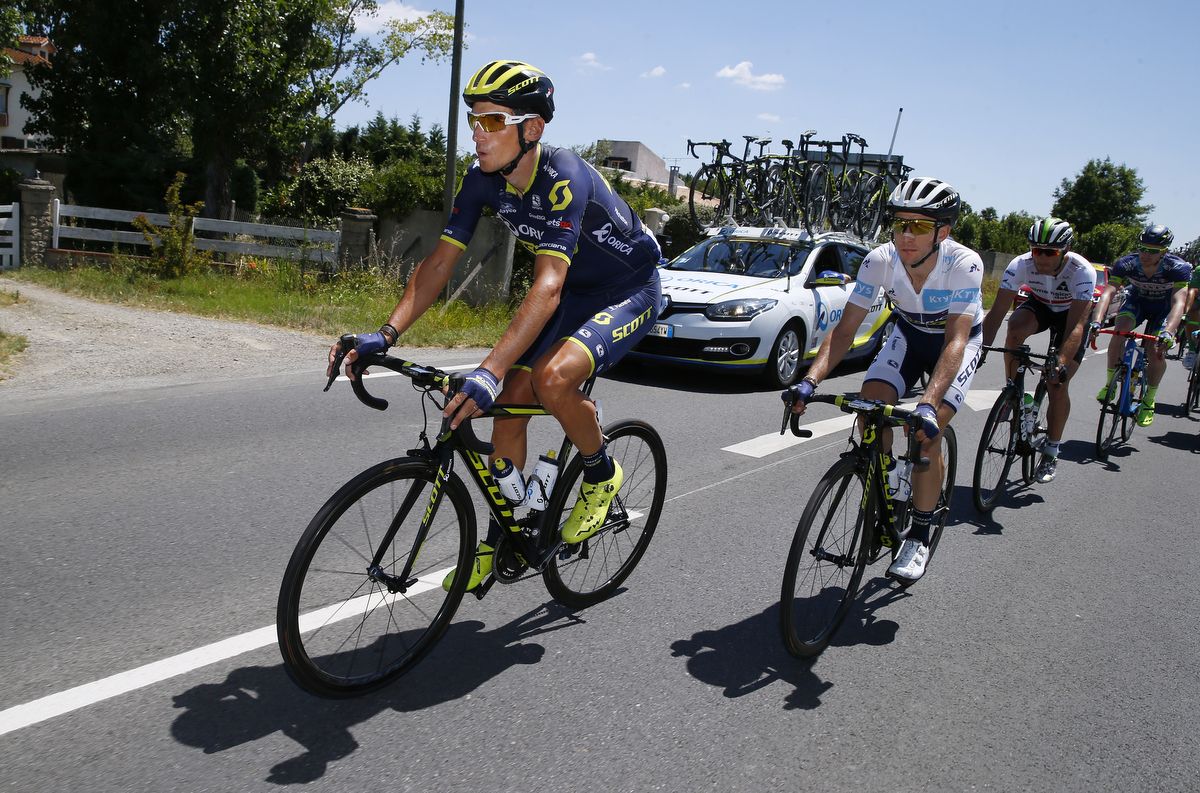 Simon Yates with Orica-Scott teammate Roman Kreuziger