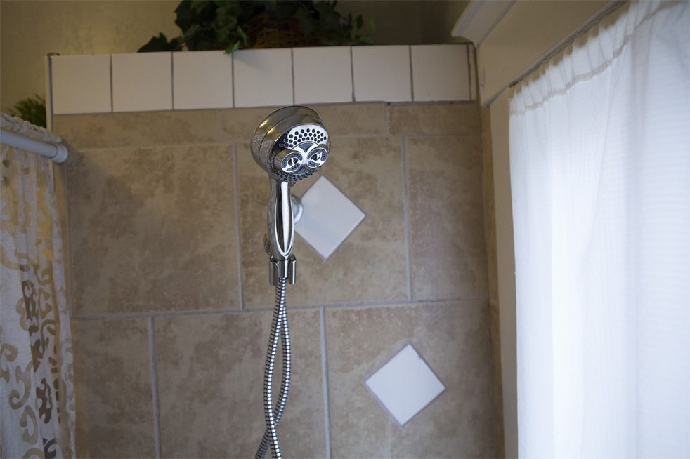 Waterpik 6 Mode Handheld Shower Review Pros Cons And Verdict Waterpik 6 Mode Handheld Shower Review