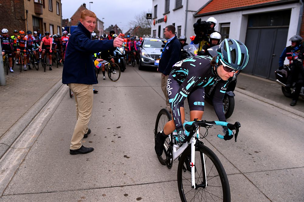Organisers neutralized the women's race after Nicole Hanselmann (Bigla) almost caught the men's race at Omloop Het Nieuwsblad