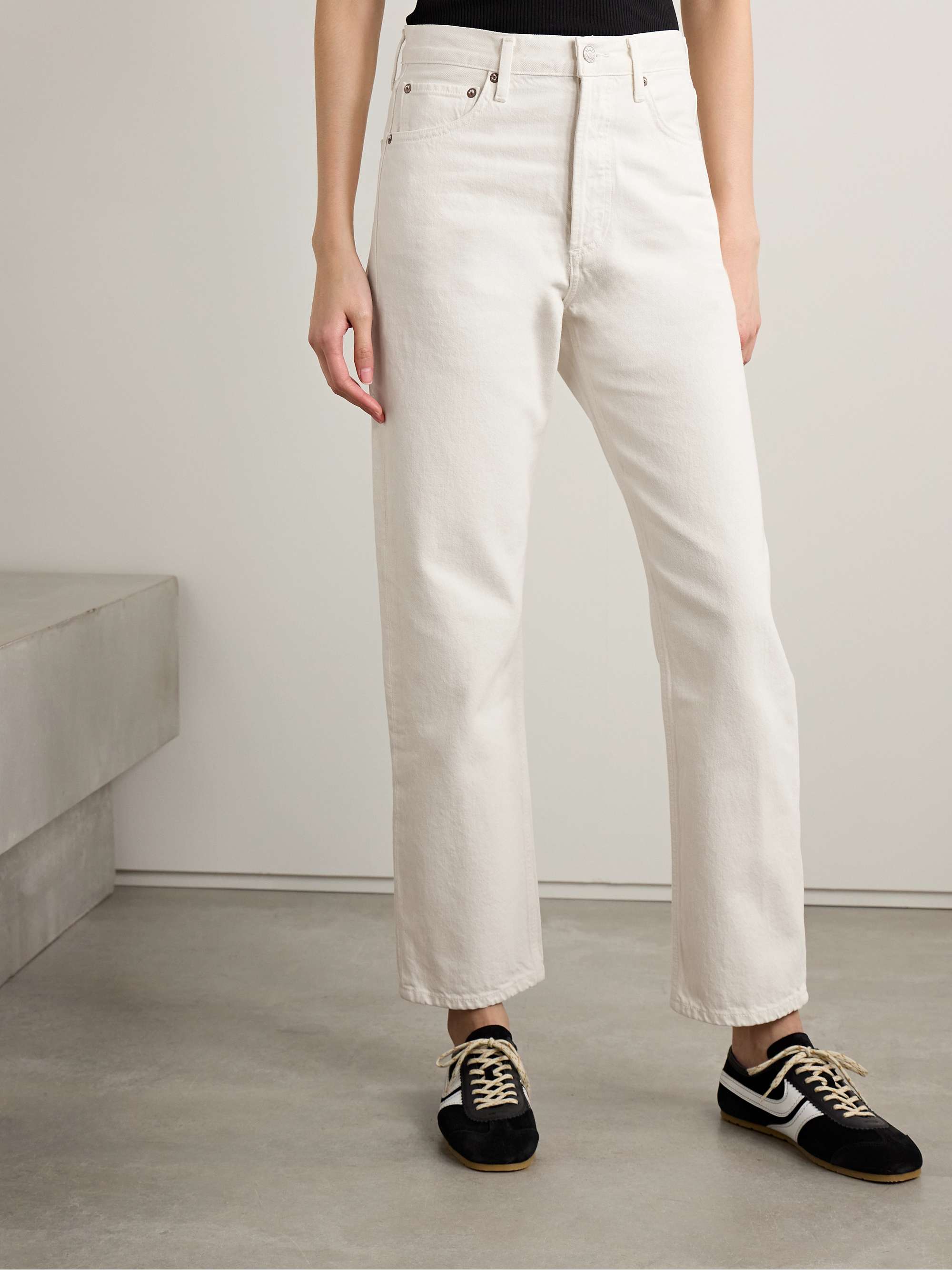 '90s Mid-Rise Straight-Leg Jeans