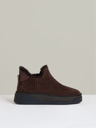 Shearling-Lined Suede Ankle Boots in Chocolate