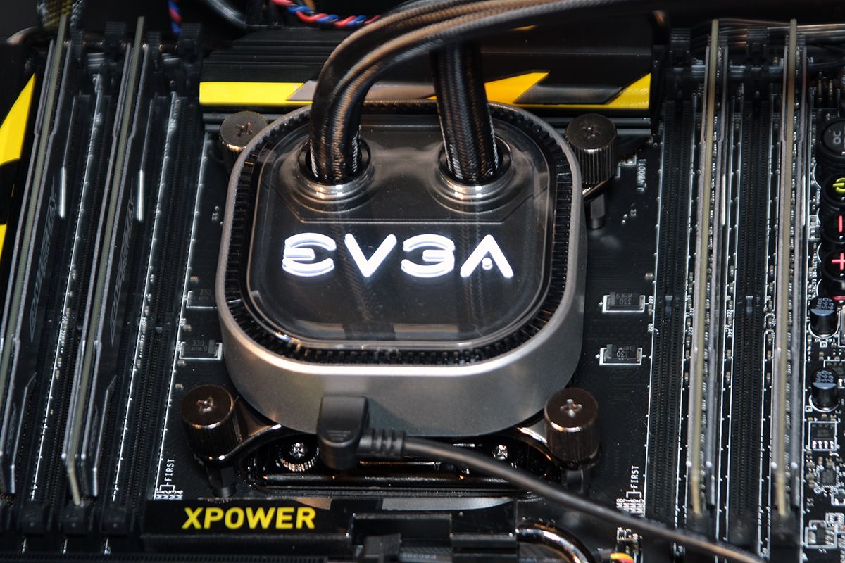 EVGA CLC 240 Closed Loop CPU Cooler Review - Tom's Hardware | Tom's ...