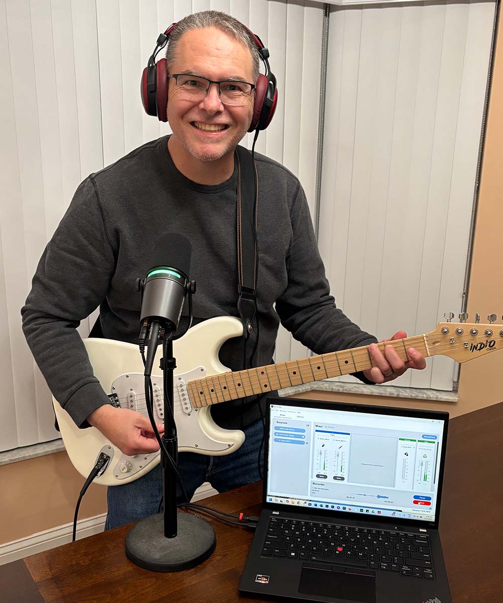 Shure MV7i used with an electric guitar
