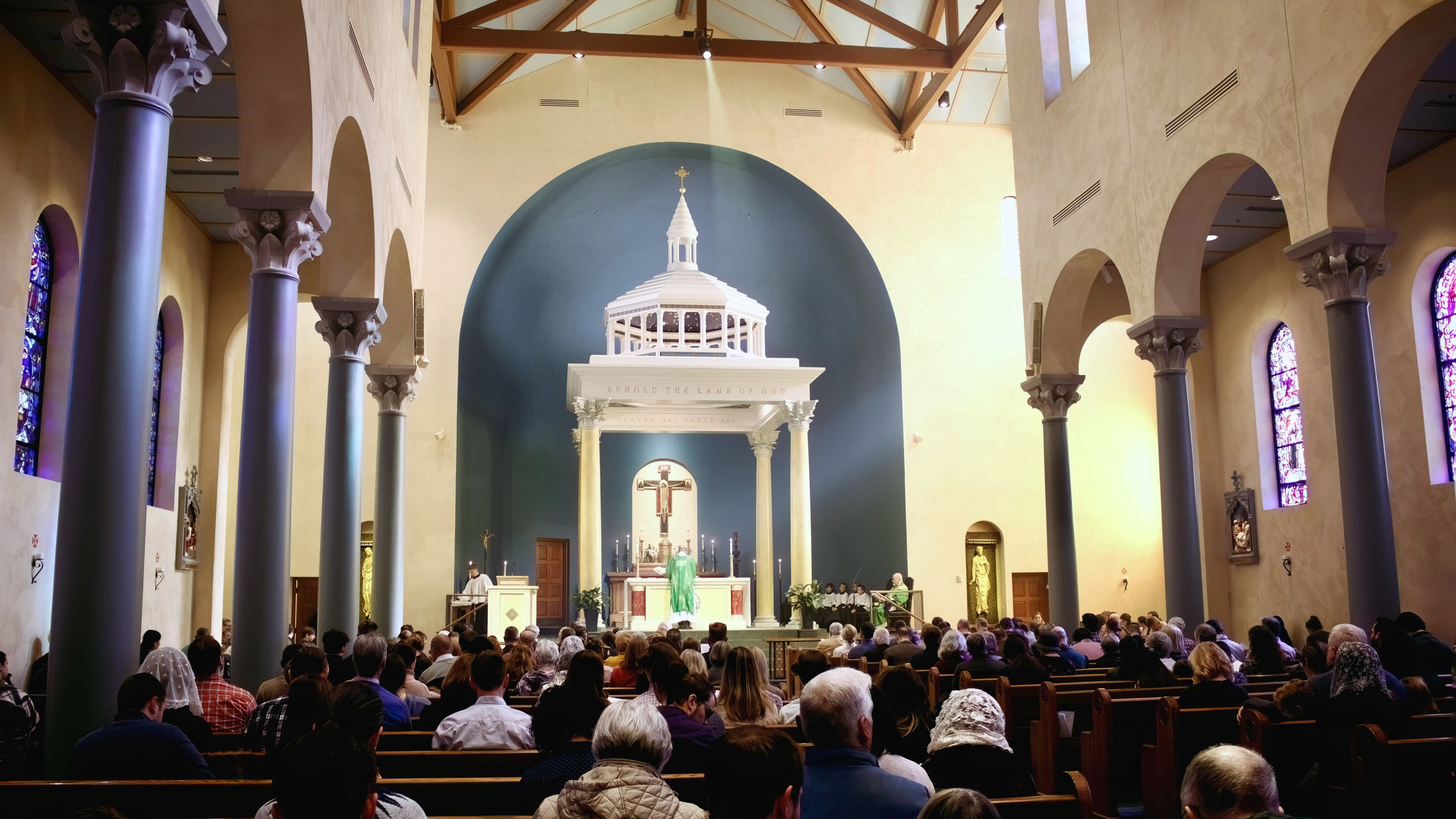 Houses of worship turn to DPA Microphones for a wide array of use cases across the United States. 
