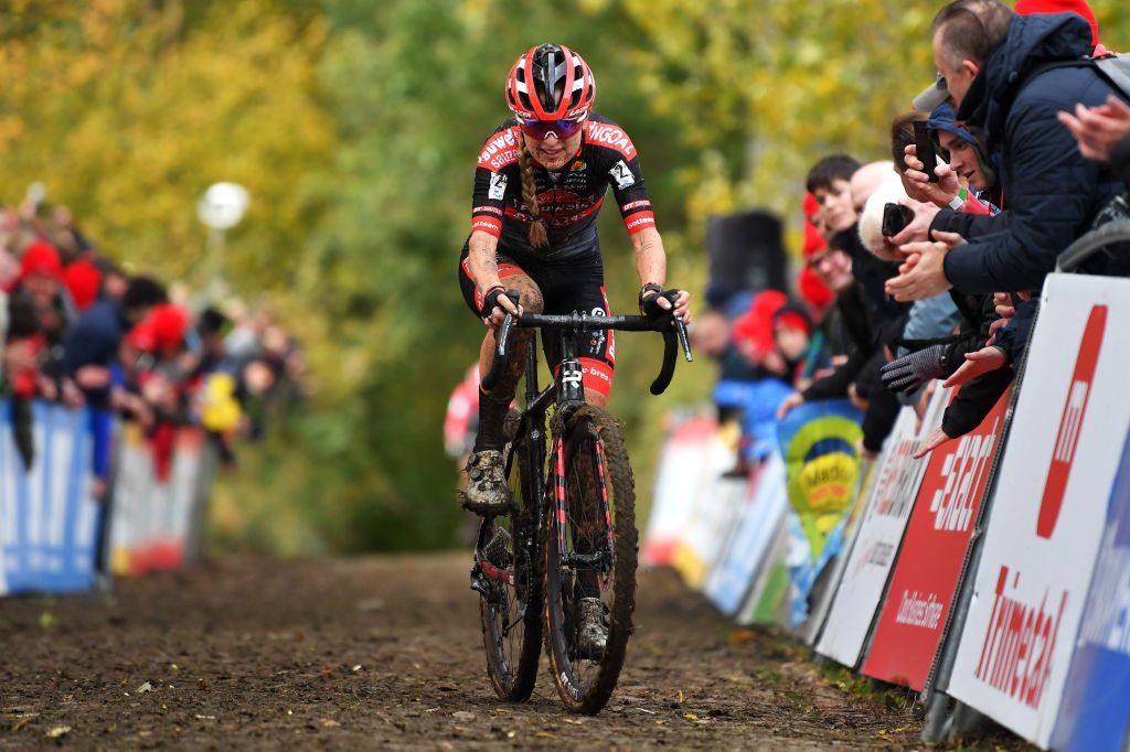 OUDENAARDE BELGIUM NOVEMBER 01 Denise Betsema of The Netherlands and Team Pauwels Sauzen Bingoal crosses the finishing line on second place during the 32nd Koppenbergcross Grand Prix Jolien Verschueren 2021 Womens Elite Koppenbergcross Oudenaarde X2OBadkamersTrofee on November 01 2021 in Oudenaarde Belgium Photo by Luc ClaessenGetty Images