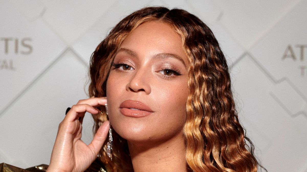 Beyoncé’s Pool Is a Bold Structural Emotional Statement | Homes and Gardens