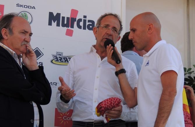 L&oacute;pez Cerr&oacute;n, president of RFEC, talks
