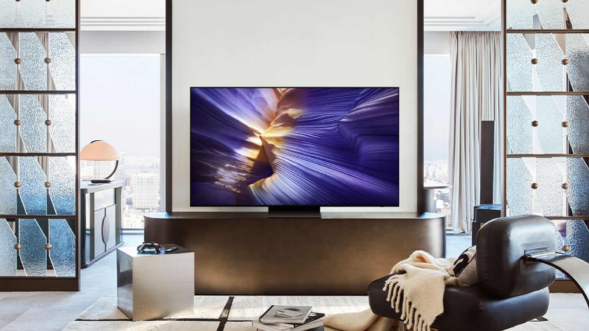 Samsung S90F