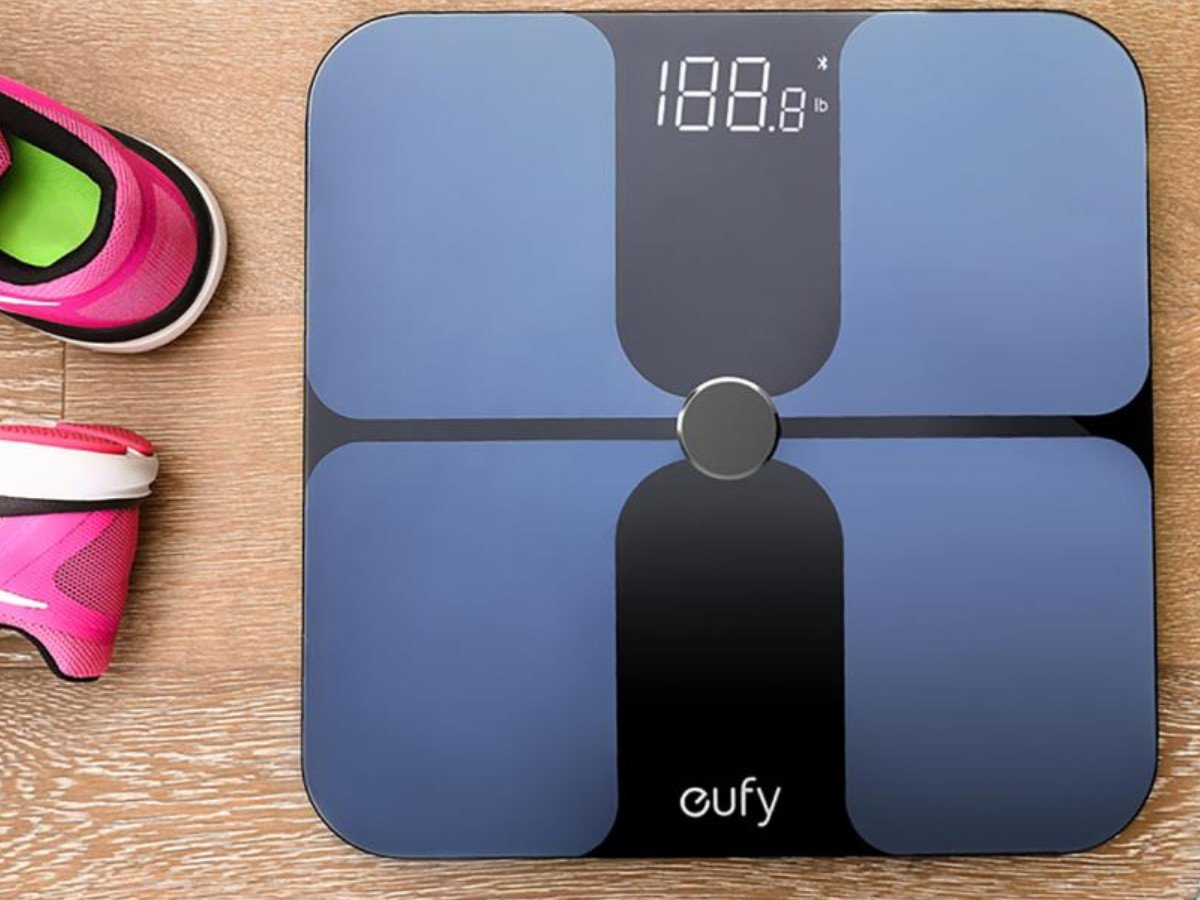 Весы 2021 году. Eufy Smart Scale p1. Bluetooth Smart Scale. Весы Hero. Смарт весы ноги.