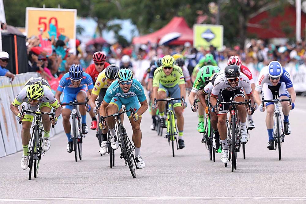 Andrea Guardini (Astana) puts the power down