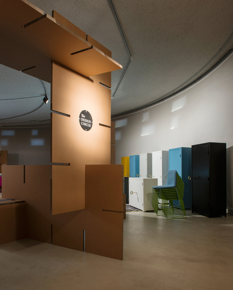 Charles and Ray Eames’ House of Cards