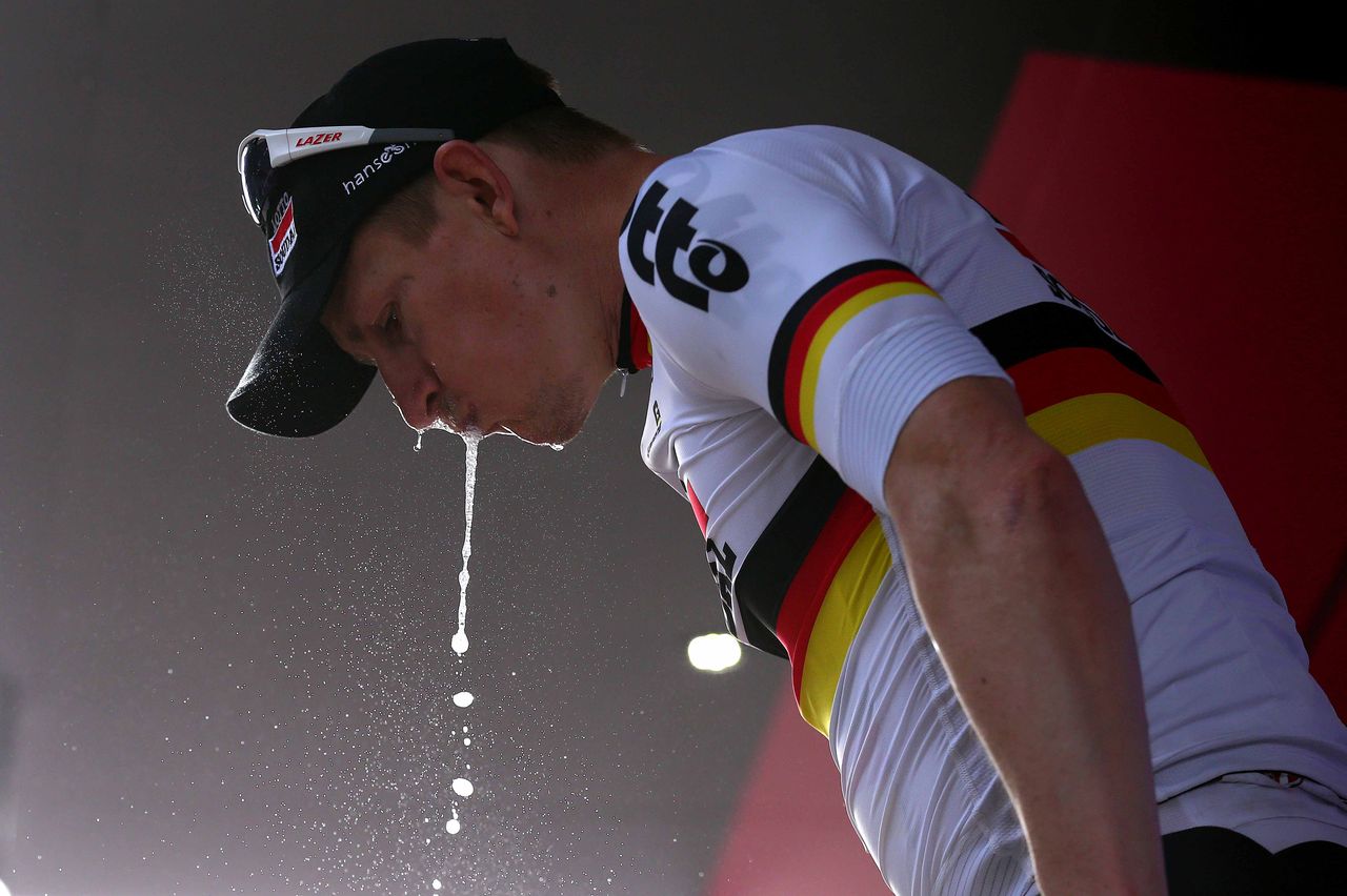 A bit too much prosecco in one sip for Andr&eacute; Greipel (Lotto Soudal)?