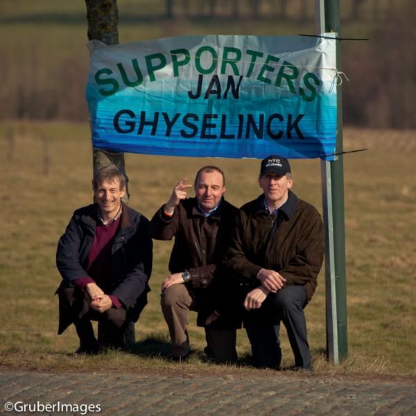 Jan Ghyselinck's fan club having fun