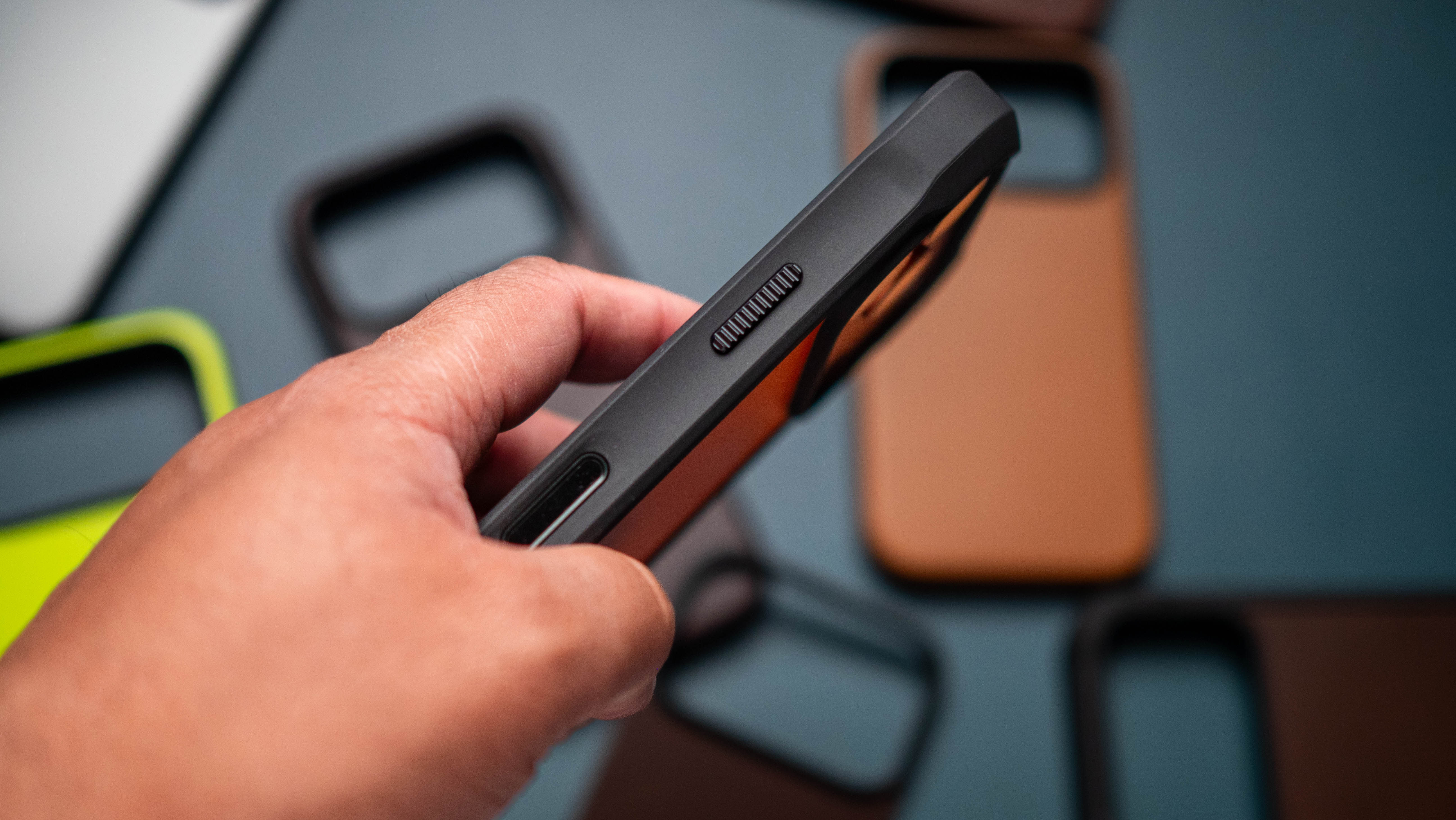 Nomad iPhone 17 Pro cases