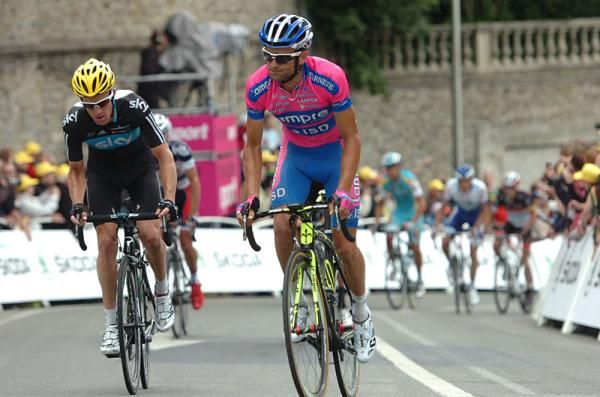 Michele Scarponi (Lampre-ISD) nears the finish