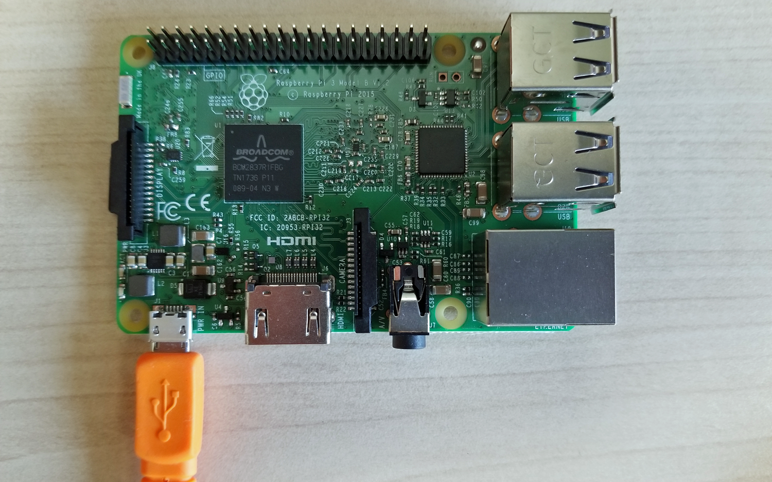 Raspberry Pi 3 B with power supply