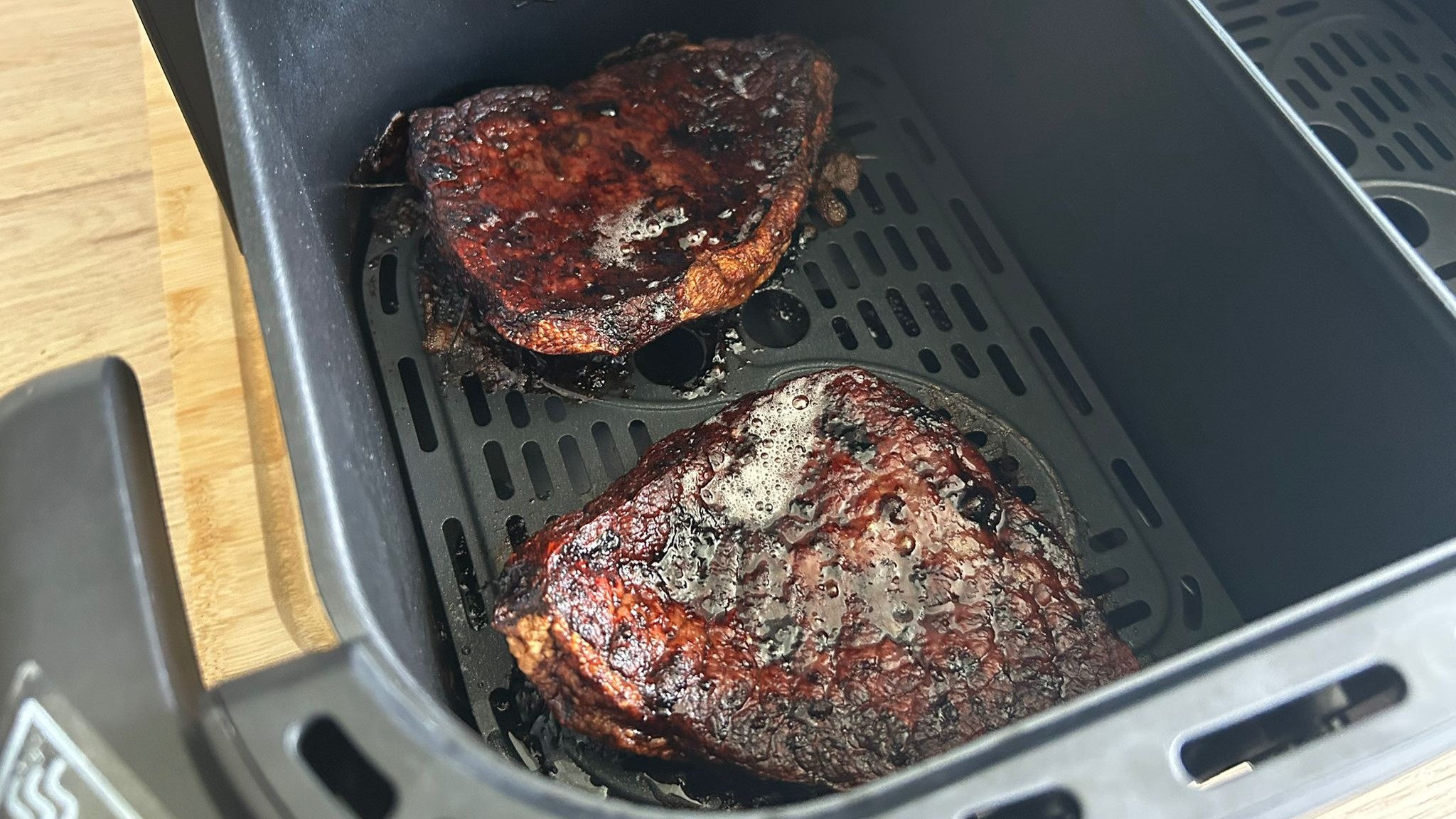 Steaks cooked using Philips 1000 Series Dual Basket Air Fryer