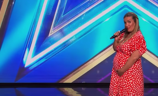 Amy Lou Smith performs on Britain's Got Talent 2023 30 weeks pregnant