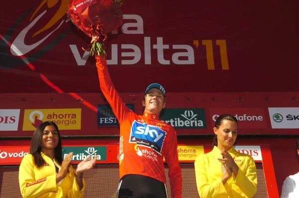 Chris Froome's excellent time trial put him in the Vuelta lead.