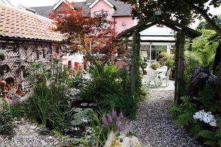 tropical garden caribbean arch