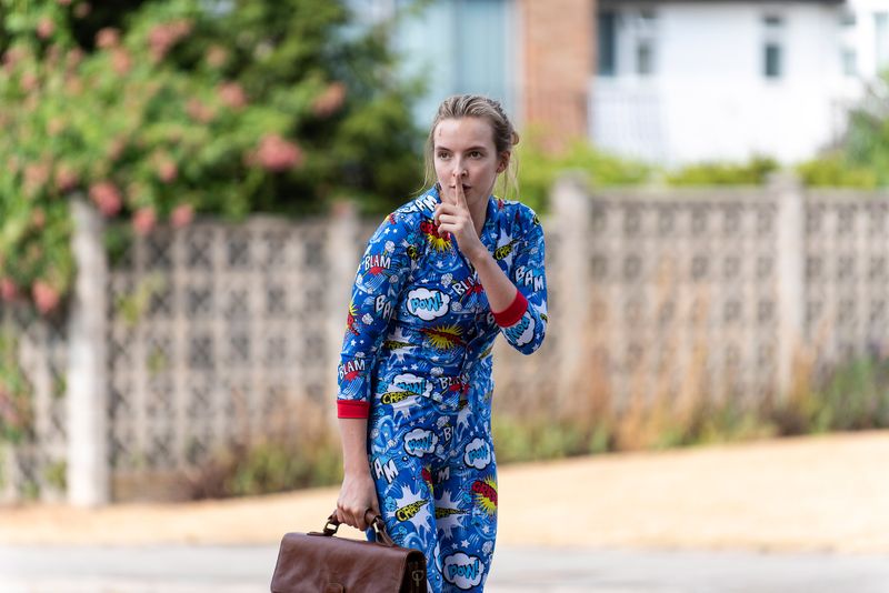 Street fashion, Clothing, Blue, Fashion, Cobalt blue, Yellow, Electric blue, Outerwear, Suit, Denim,