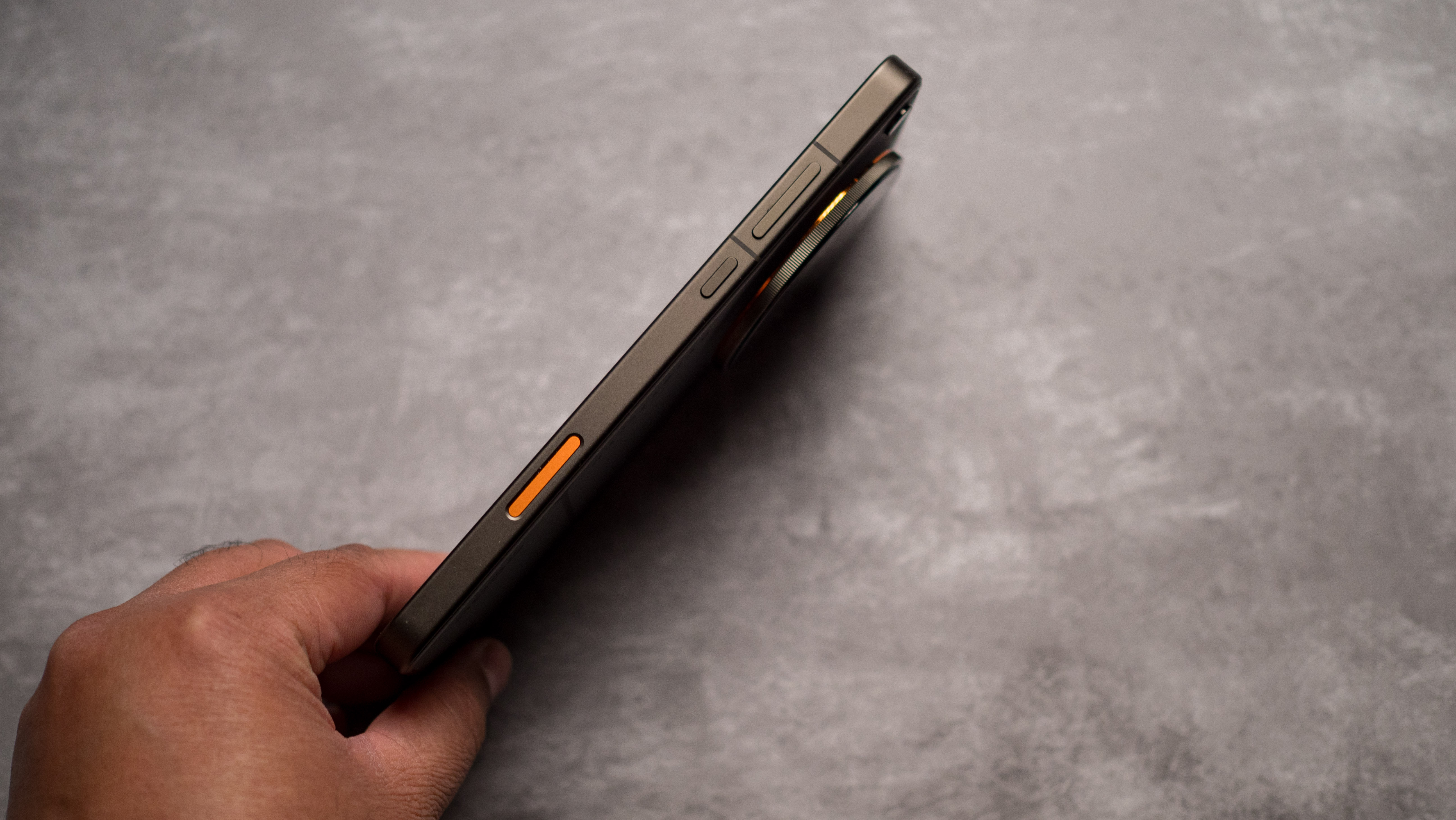 OPPO Find X9 Ultra hands-on testing