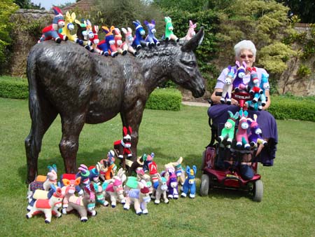 knitted-donkeys.jpg