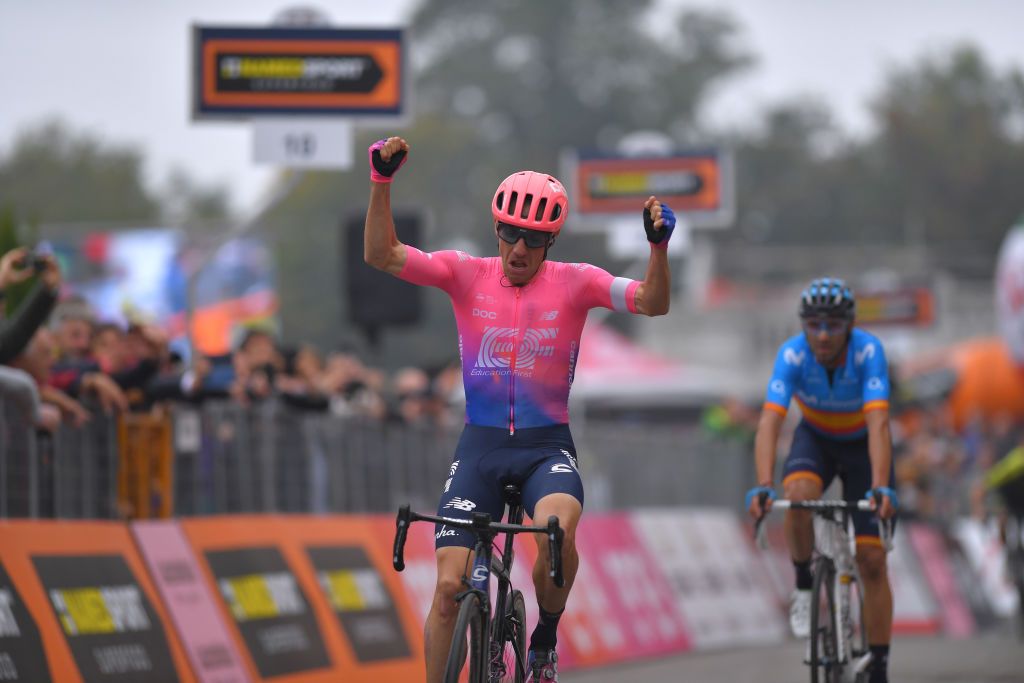 Woods triumphed after multiple attacks on the final ascent of the Superga