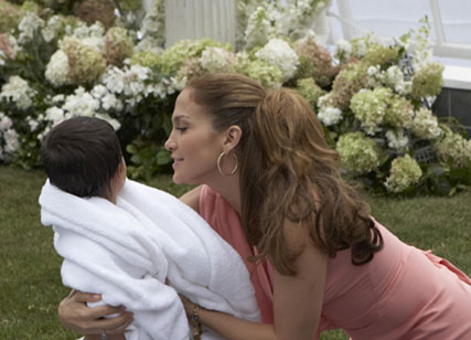 Jennifer Lopez My Glow - Behind the Scenes - Celebrity news - Marie Claire