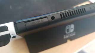 Nintendo Switch OLED Game Card slot