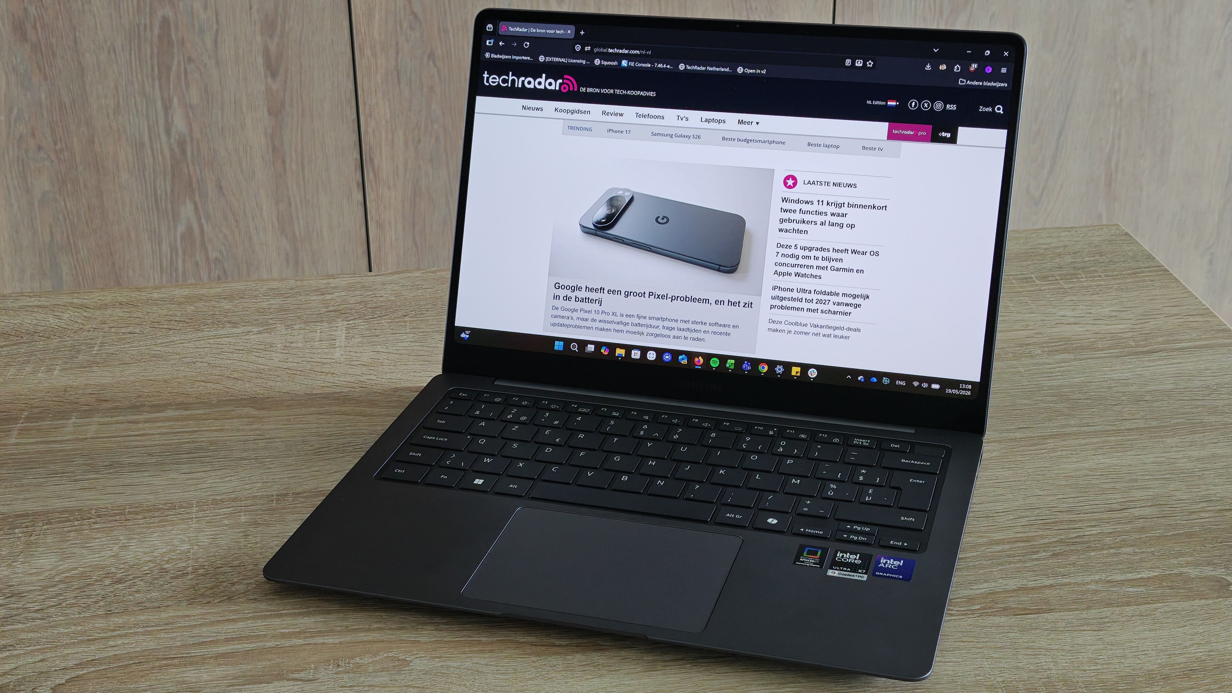 Samsung Galaxy Book6 Pro