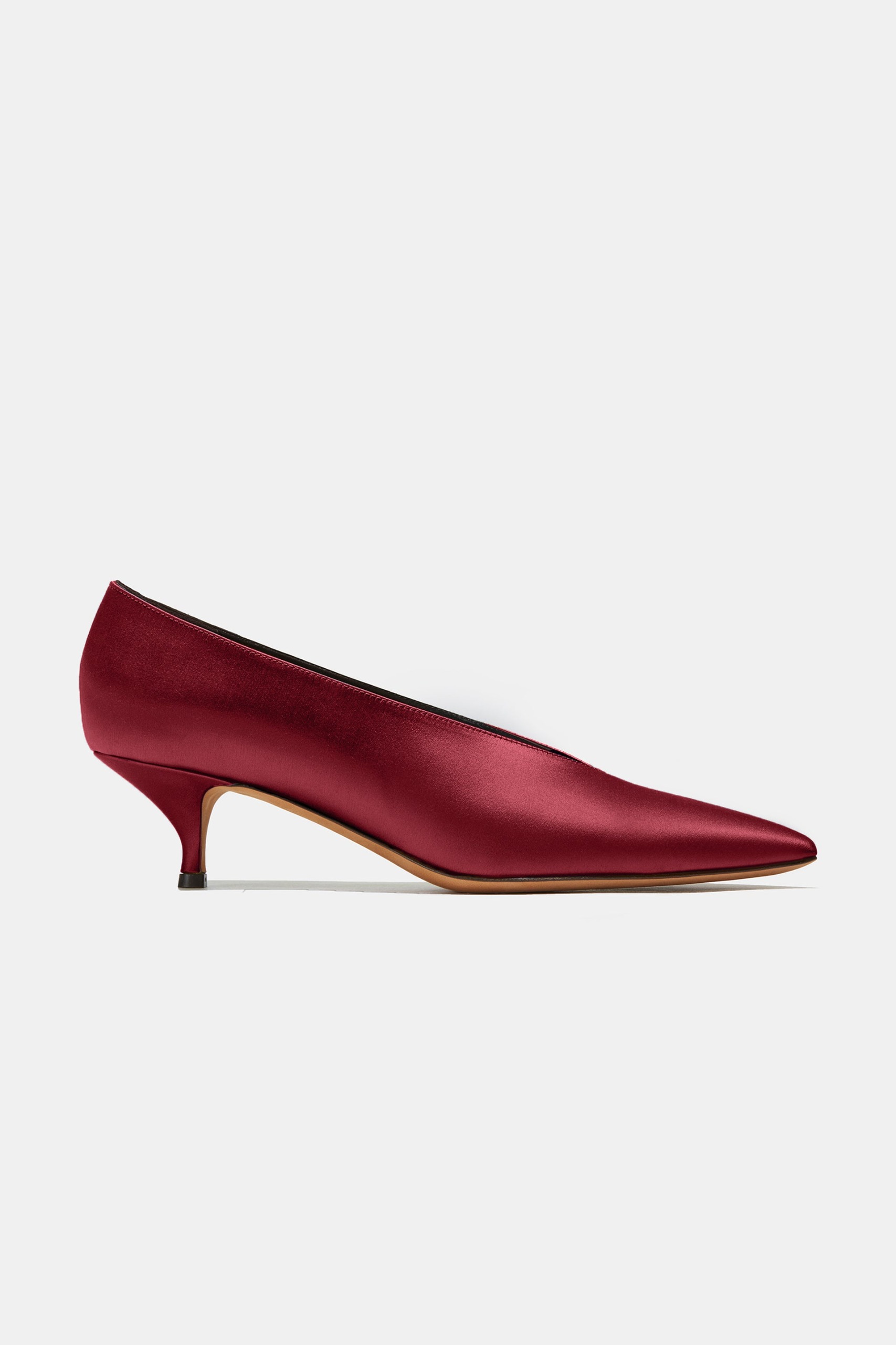 Veneto in Burgundy Satin - 35