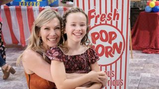 Kristen (Stacy Haiduk) and Rachel (Alice Halsey) in Days of Our Lives