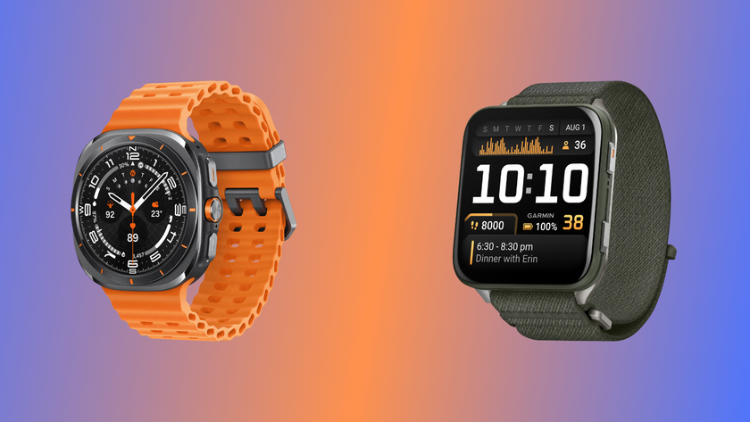 Samsung Galaxy Watch Ultra naast Garmin Venu X1